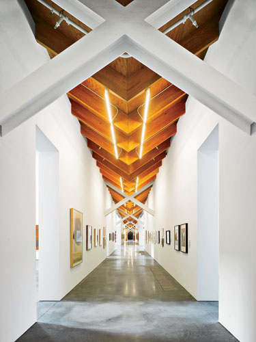 Parish-Art-Museum-ArchRecord_Roland_Halbe
