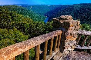 Coopers-Rock-Overlook-WV