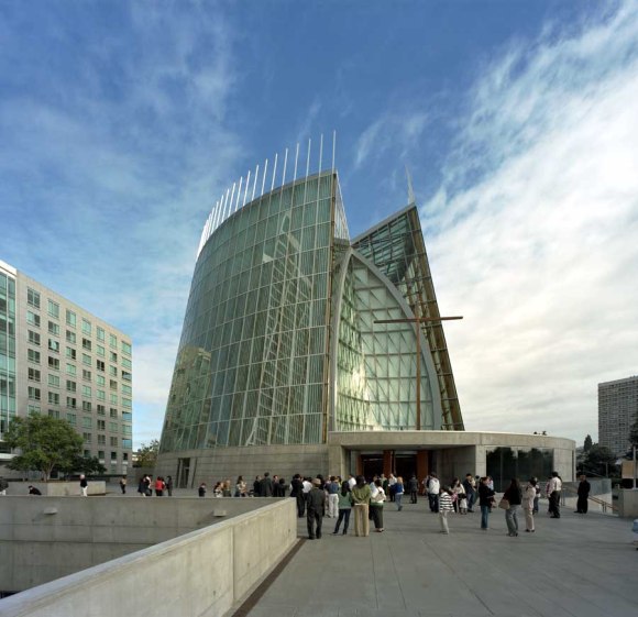 cathedral_christ_light